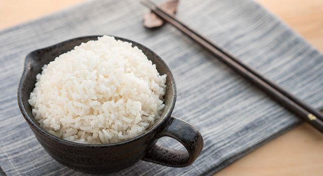 烹饪剩米饭，享受家常美味